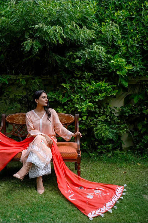 Ayla Azaar - LEILA