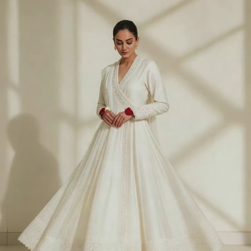 ESSENTIALS ZIP 2026-04-05 | MEHER - FORMAL | 1B VIDEO.mp4