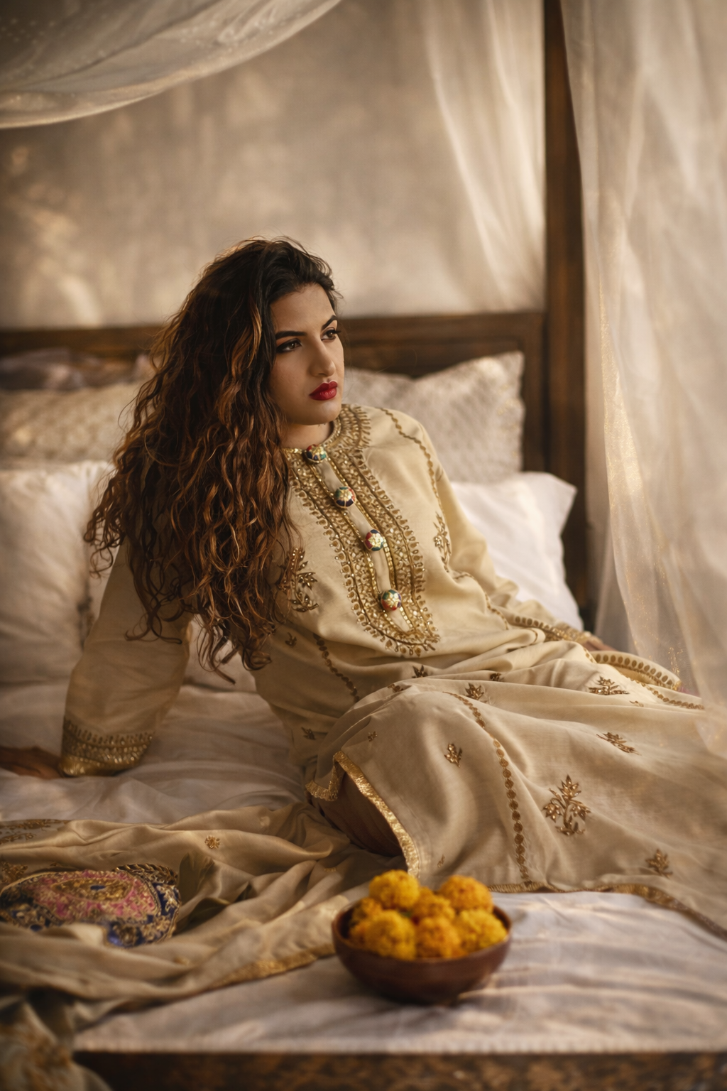 ZAINAB - LEILA
