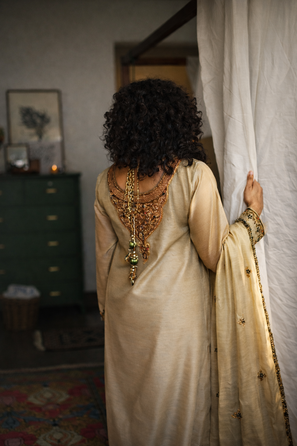 ZAREEN - LEILA